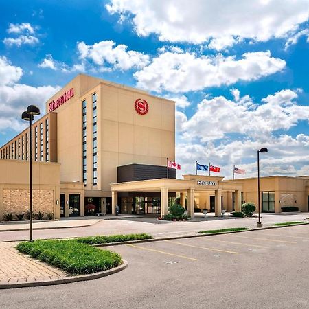 Sheraton Toronto Airport Hotel & Conference Centre Esterno foto