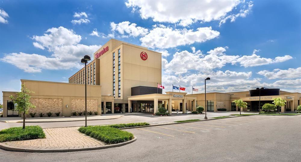Sheraton Toronto Airport Hotel & Conference Centre Esterno foto
