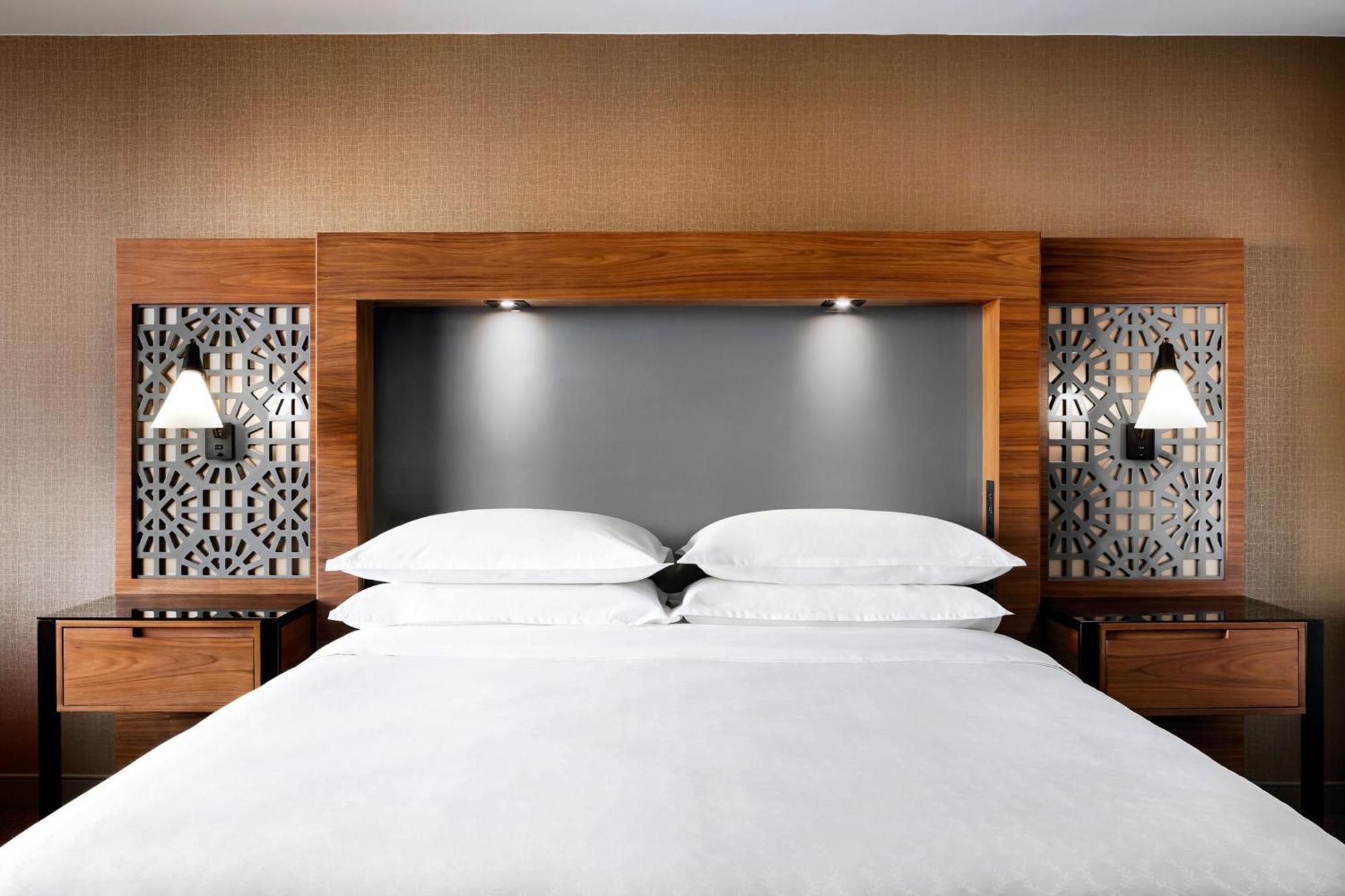 Sheraton Toronto Airport Hotel & Conference Centre Esterno foto