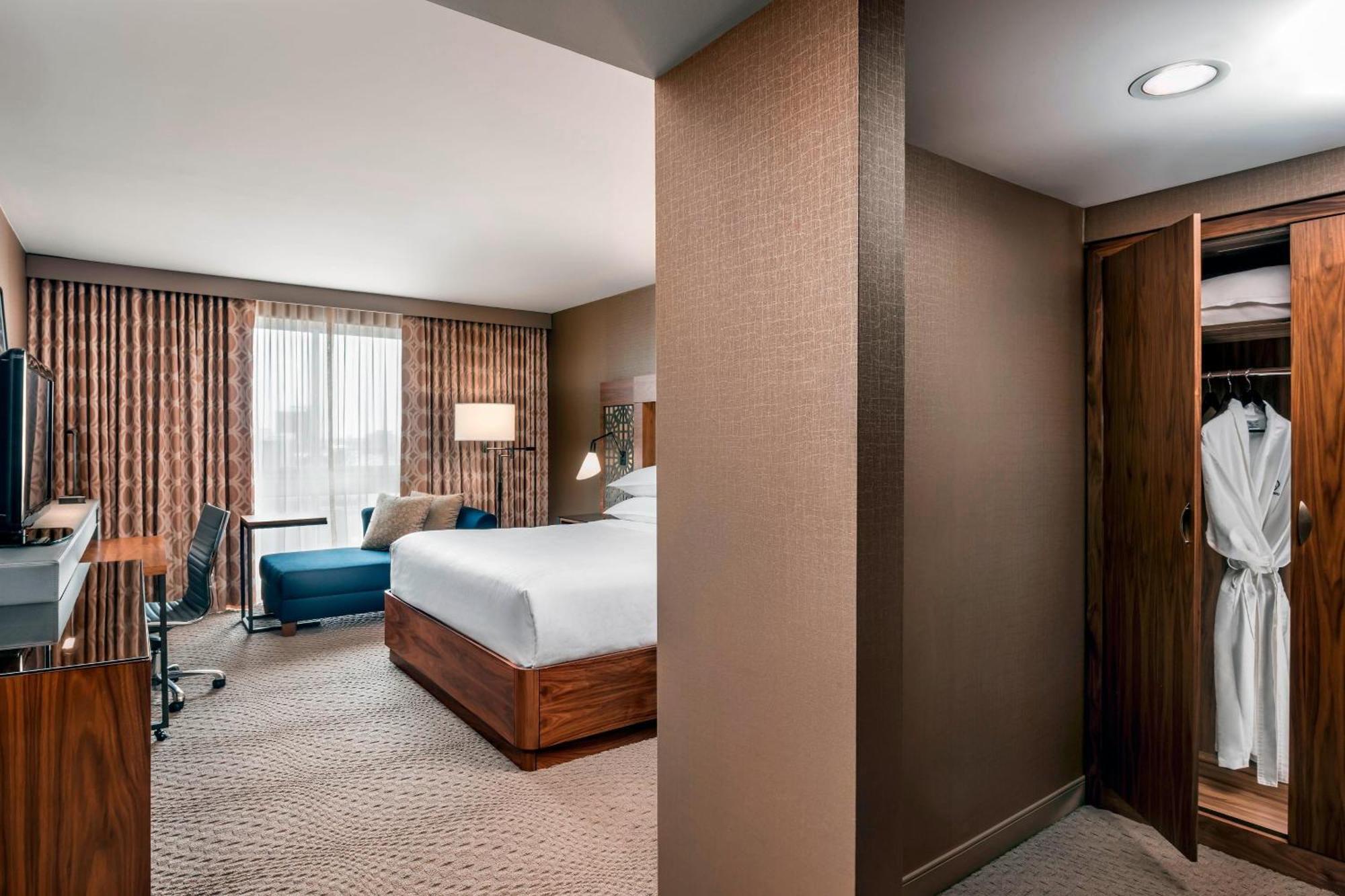Sheraton Toronto Airport Hotel & Conference Centre Esterno foto