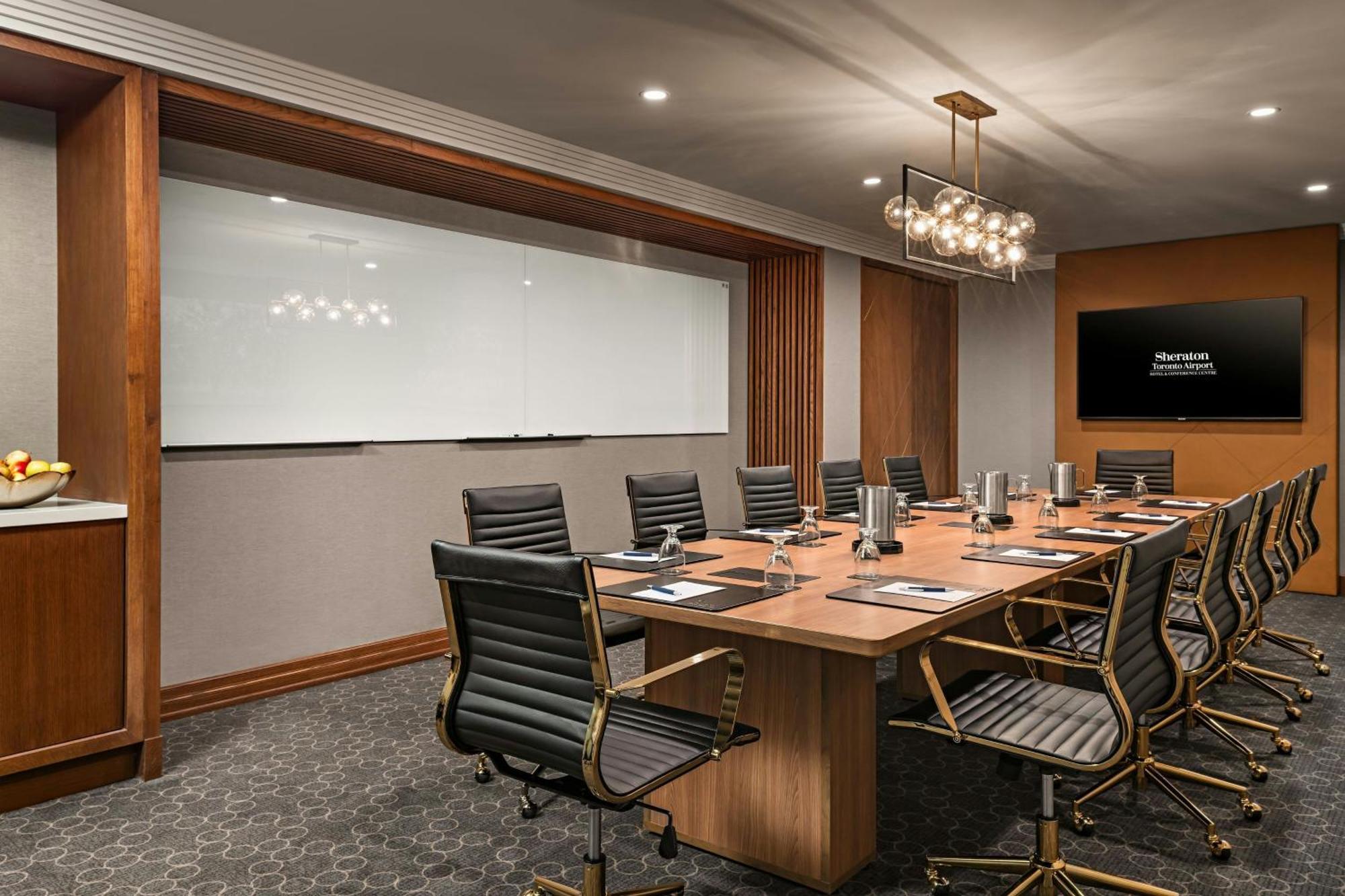 Sheraton Toronto Airport Hotel & Conference Centre Esterno foto