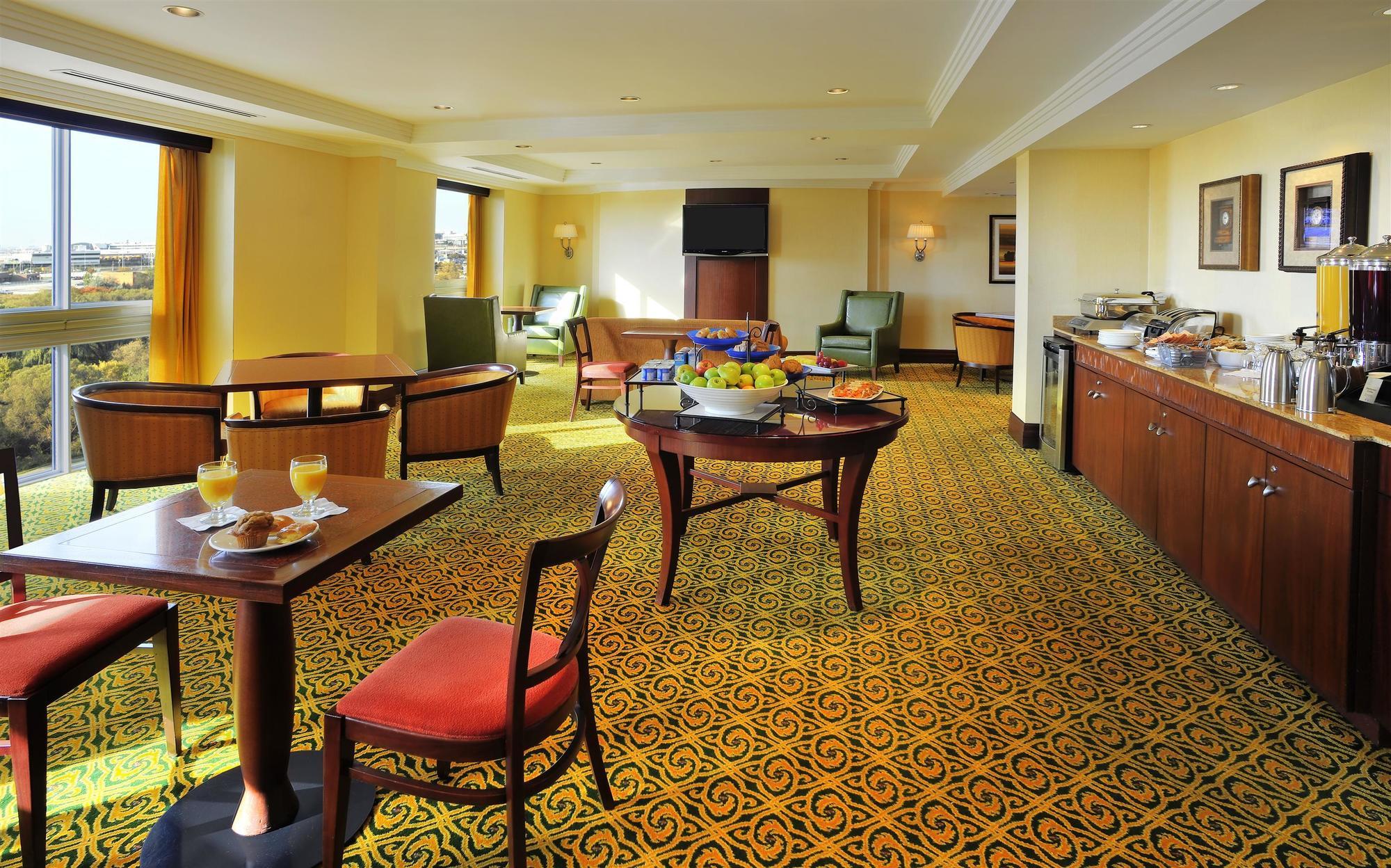 Sheraton Toronto Airport Hotel & Conference Centre Esterno foto