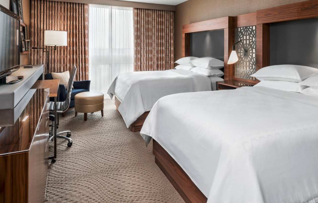 Sheraton Toronto Airport Hotel & Conference Centre Esterno foto
